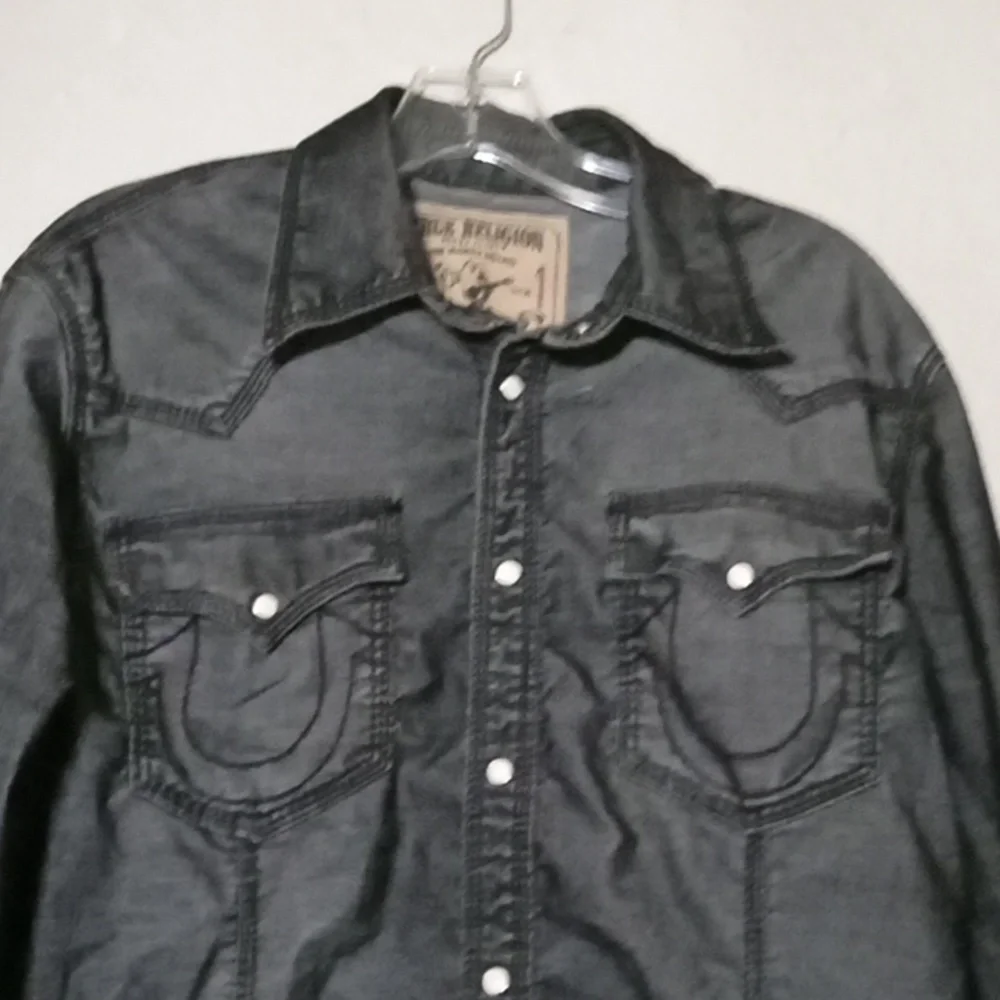 True Religion shirt